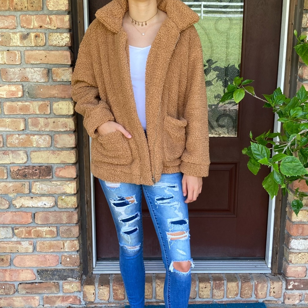 Camel Teddy Jacket - Picture 2 of 6